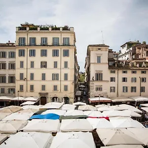  Appartamento Campo Dei Fiori Funny Flat